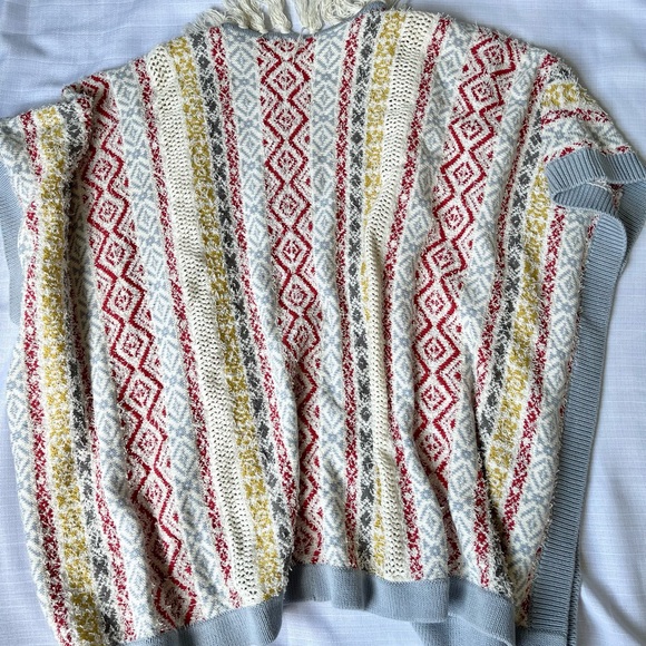Cabi Boho Fringe Siesta Knit Poncho Sweater Cardigan - Picture 3 of 5
